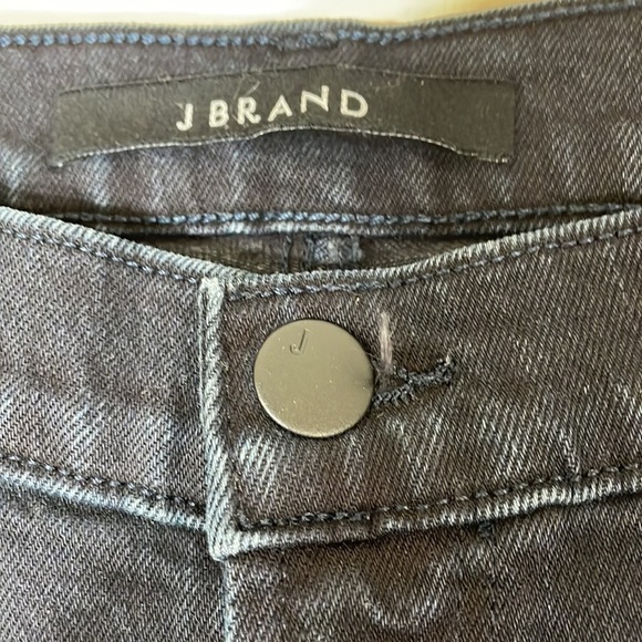 NWOT. J Brand 28 9.5” Mid-rise Dark Wash Slim  Fit Jeans. - Picture 3 of 12